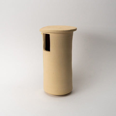 Handgemaakte keramieken boomkruiperpot voor in de tuin – Ceramics for Nature