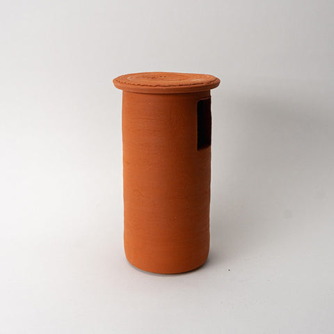 Handgemaakte keramieken boomkruiperpot voor in de tuin – Ceramics for Nature