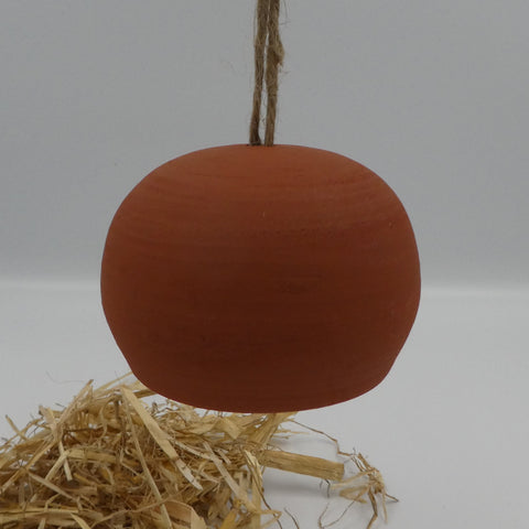 Handgemaakte keramieken luizenpot voor in de tuin – Ceramics for Nature