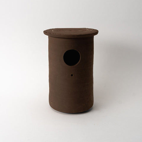 Handgemaakte keramieken mussenpot voor in de tuin – Ceramics for Nature