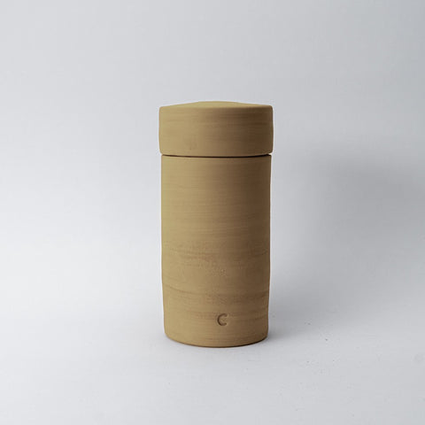 Handgemaakte keramieken olla voor in de tuin – Ceramics for Nature