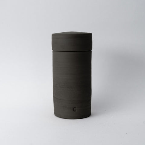 Handgemaakte keramieken olla voor in de tuin – Ceramics for Nature