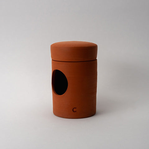 Handgemaakte keramieken slakkenpot voor in de tuin – Ceramics for Nature