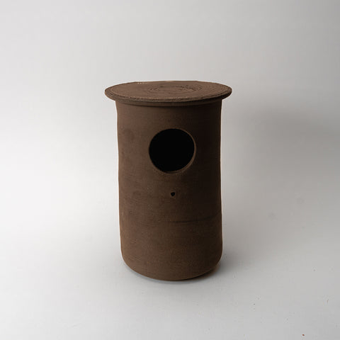 Handgemaakte keramieken spreeuwenpot voor in de tuin – Ceramics for Nature