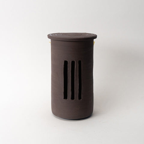 Handgemaakte keramieken vlinderpot voor in de tuin – Ceramics for Nature